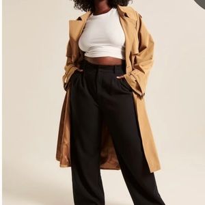 THE EFFORTLESS TAILORED WIDE
LEG PANTS